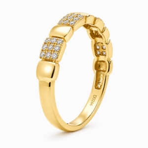Anillo de Oro Amarillo con Diamantes en Diseño Segmentado
