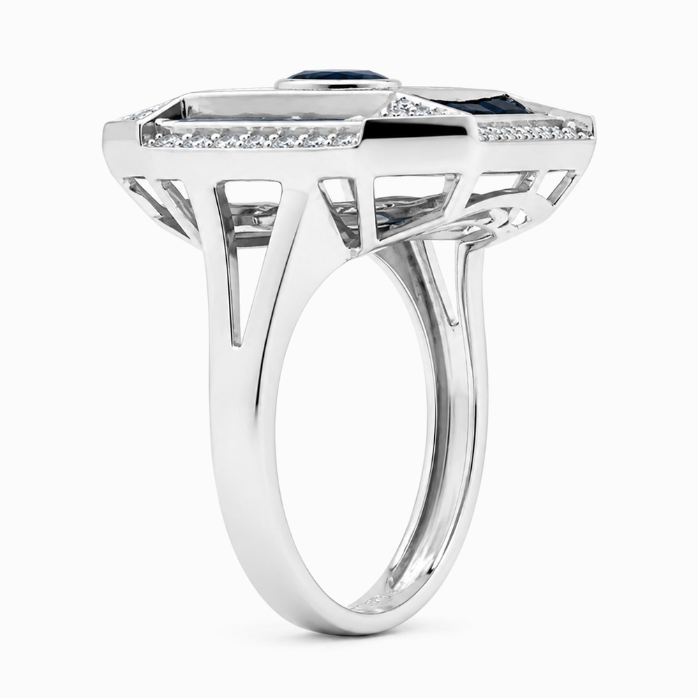 Anillo Diseño Art Déco, Zafiros y Diamantes en Oro Blanco - Imagen 2