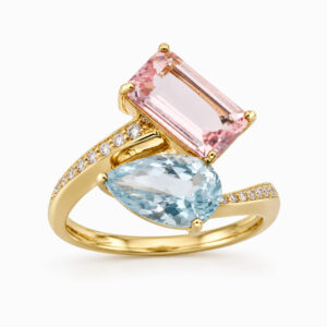 Anillo Asimétrico de Oro Amarillo con Zafiros y Diamantes