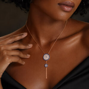Collar Lariat de Oro Rosa con Ojo de Zafiros y Diamantes
