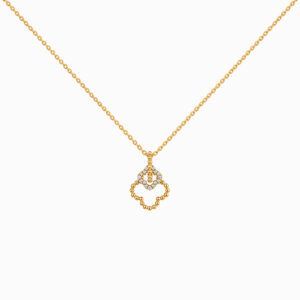 Collar de Oro Amarillo con Colgante Trébol Calado y Diamantes