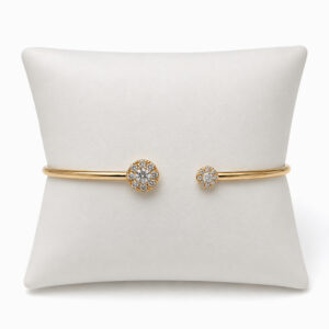 Esclava de Oro Amarillo con Detalles de Diamantes en Pavé