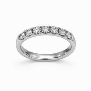 Medio Cintillo Clásico de Oro Blanco y Diamantes