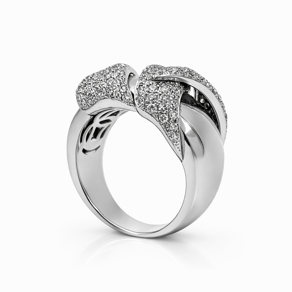 Anillo de Oro Blanco con Diseño Entrelazado y Diamantes - Imagen 4
