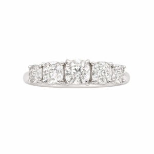 Medio Cintillo de Oro Blanco con Diamantes