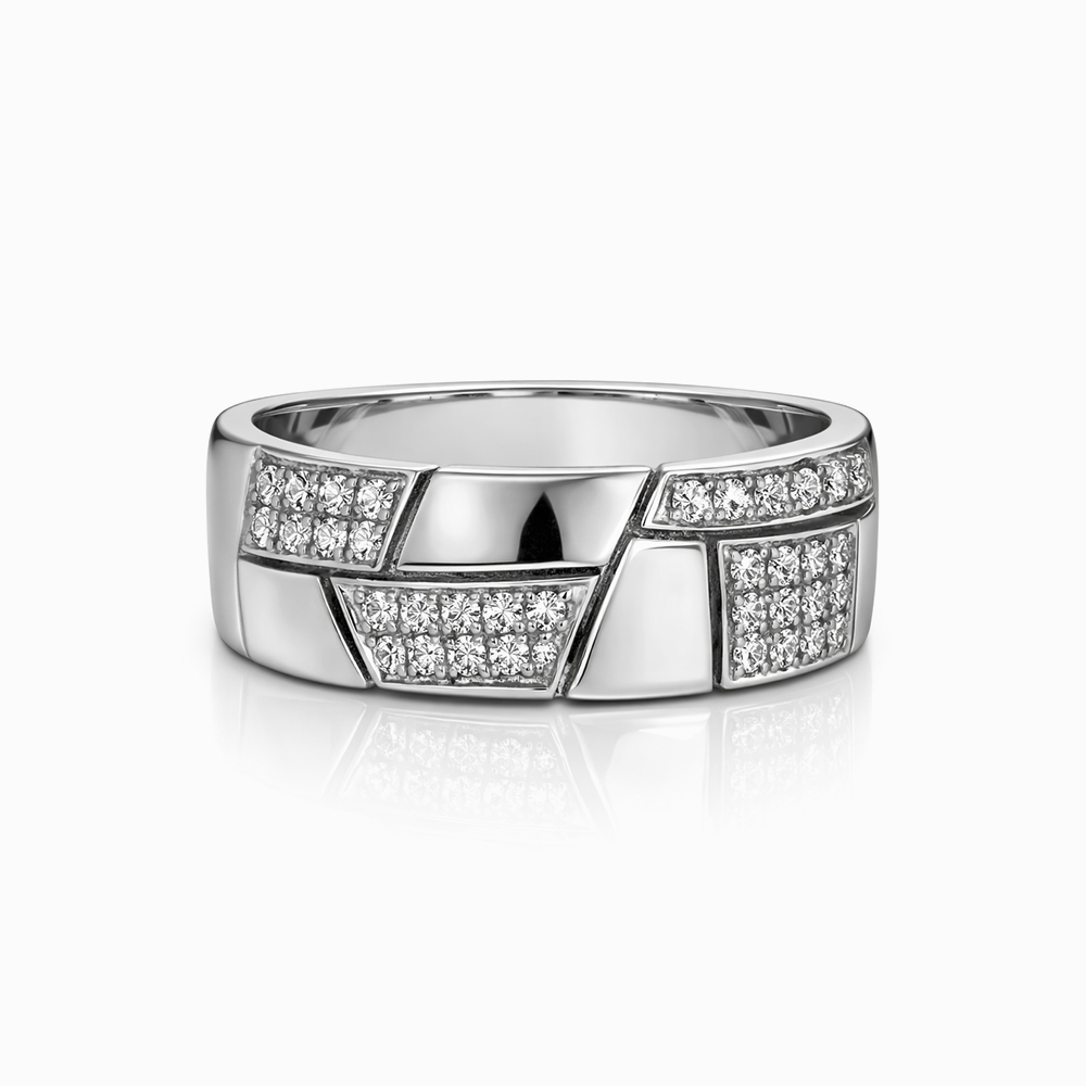 Anillo de Oro Blanco con Diseño Geométrico y Diamantes Pavé