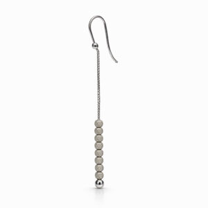 Aros colgantes de oro blanco con esferas texturadas