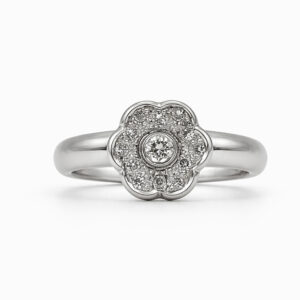 Anillo floral de oro blanco y diamantes